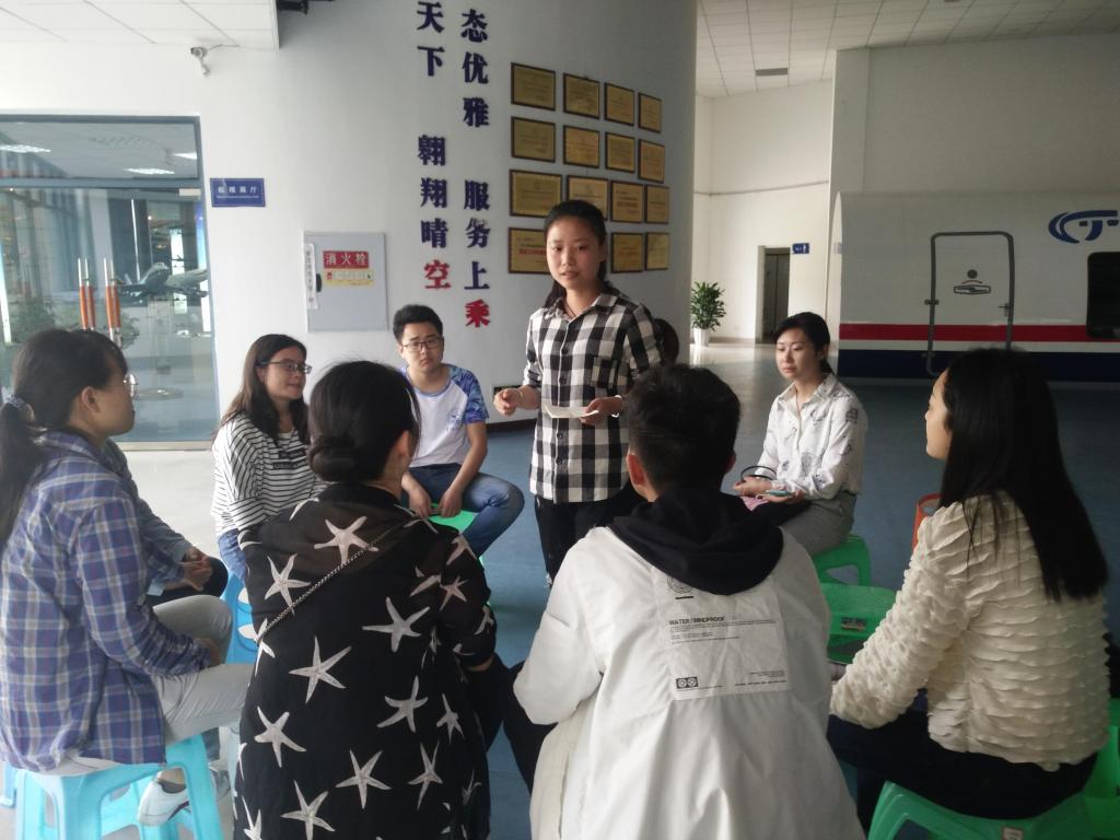 学工助理部部长尚泥布置工作