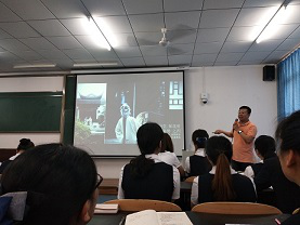 董事长刘溯正在宣讲