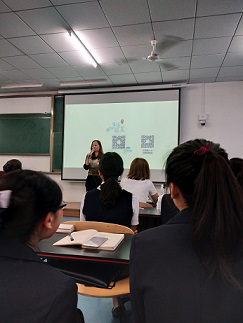 老师对今日讲座作出总结